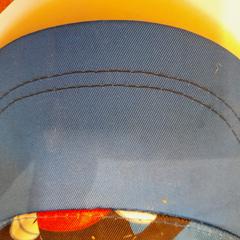 Kappe enfant bleu, som rapportert av TCL ved bruk av iLost