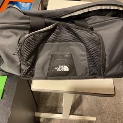 Taška, jak nahlášeno Gemeente Amsterdam pomocí iLost