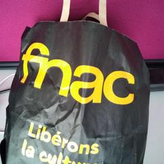 حقائب حمل وحقائب اليد، كما تم الإبلاغ عنه بواسطة Twisto عبر iLost