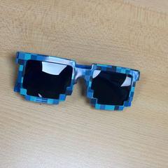 İLost kullanarak Diakonessenhuis Zeist tarafından bildirildiği gibi Güneş gözlüğü