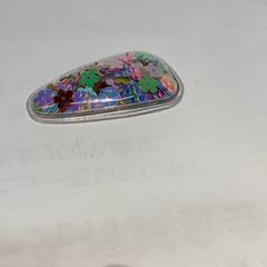 Pic à cheveux, a été signalé par IKEA横浜 utilisant iLost