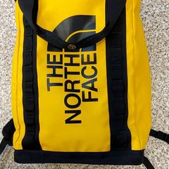 Mochila Geel/Zwart, ha sido reportado por Centraal magazijn con iLost