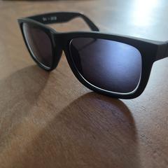 Zwarte Rayban zonnebril op sterkte, as reported to iLost
