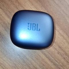 Oortjesdoosje, amint azt Qbuzz DMG az iLost segítségével jelentette.