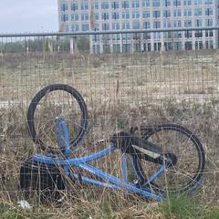 Fiets DoubleDutch blauw voor pasen op locatie a été signalé sur iLost