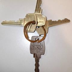 Schlüssel, gemeldet von Qbuzz DMG über iLost