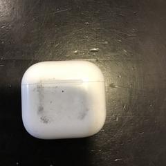 Hörlursfodral, rapporterat av U-OV Utrecht med iLost