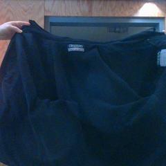 Veste black jacket, a été signalé par MEININGER Hotel Innsbruck Zentrum utilisant iLost