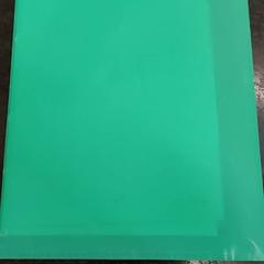 Map met documenten, som rapportert av Rotterdam The Hague Airport ved bruk av iLost