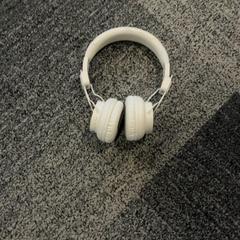 Koptelefoon Wit, zoals gemeld door Jaarbeurs met iLost