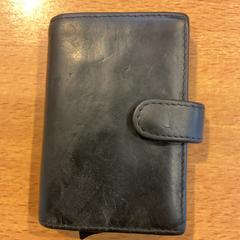 Pasioaren titularra op naam van Lamarti, gisa salatu by Gemeente Amsterdam iLost erabiliz