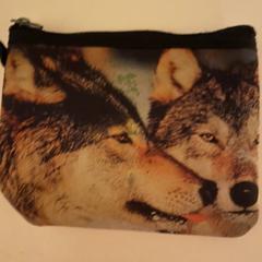 Portmonee met 2 wolven がiLostに報告されました