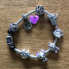 Armband, jak zgłoszono do iLost