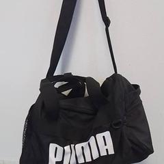 Táska, amint azt Hermes Eindhoven az iLost segítségével jelentette.