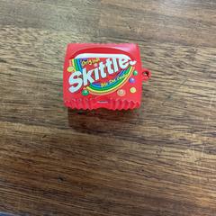 Earpoddoosje, ako bolo nahlásené Breng Arnhem pomocou iLost