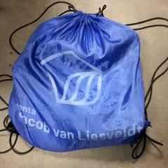 Rugzakje Blauw, segons ha informat Connexxion Hoeksche Waard Goeree Overflakkee mitjançant iLost