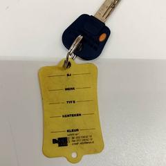 Sleutel Sleutel met hanger met tekst, zoals gemeld door IKEA Groningen met iLost