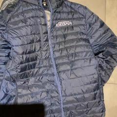 재킷, iLost를 사용하여 MEININGER Hotel Amsterdam City West에 보고됨