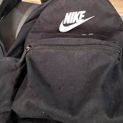 Rugtas, ha sido reportado por Breng Nijmegen con iLost