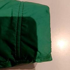 Chaqueta, ha sido reportado por De Efteling con iLost