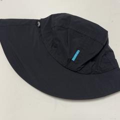 Hoed Zwart, zoals gemeld door Koninklijk Theater Carré met iLost