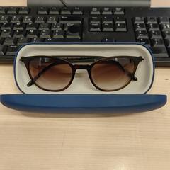 İLost kullanarak IKEA Toulouse tarafından bildirildiği gibi Lunettes + etui à lunettes