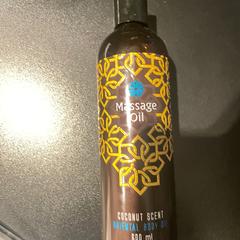 Massage olie, zoals gemeld door Hotel Van der Valk Harderwijk op de Veluwe met iLost