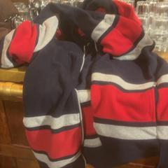 Väst, rapporterat av Café Leentje med iLost