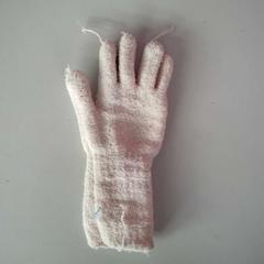 Gloves, as reported by Twisto using iLost