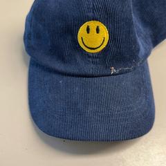Cap Blauwe pet met smileys, segons ha informat Burgers' Zoo mitjançant iLost