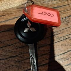 Mitsubishi Colt key, iLost'a bildirildiği gibi