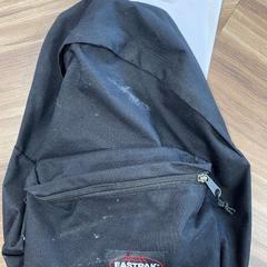 Sac à dos EASTPACK Noir, a été signalé par CARS HANGARD utilisant iLost