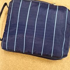 가방, iLost를 사용하여 IKEA Clermont Ferrand에 보고됨