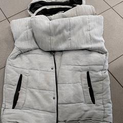 Oblečenie - Jas grijs/zwart, ako bolo nahlásené Regio Oost-Vlaanderen pomocou iLost