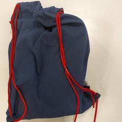 Sac de gymnastique - Koops, a été signalé par Regio Limburg - Leuven utilisant iLost