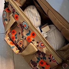 Tas met kleding, ako bolo nahlásené Ziekenhuis Oost-Limburg pomocou iLost