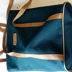 バッグ - Schoudertas がiLostで Centraal magazijn によって報告されました