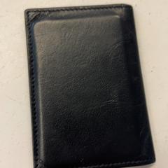 財布 Quezede がiLostで GVB によって報告されました