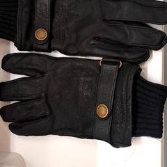 Gants Skinn, a été signalé par IKEA Ringsaker utilisant iLost