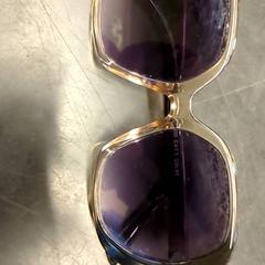 Sunglasses ; Charly Therapy, as reported by Universiteit Gent - Faculteitsbibliotheek LW using iLost