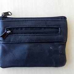 Pénztárca - zwart, amint azt Centraal magazijn az iLost segítségével jelentette.