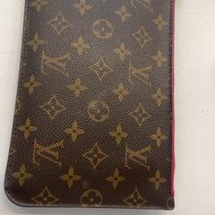 かばん Murhondezi がiLostで GVB によって報告されました