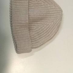 Gyermek sapka Beige, amint azt IKEA Gent az iLost segítségével jelentette.