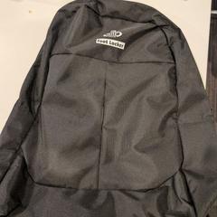 バッグ がiLostで Inntel Hotels Utrecht Centre によって報告されました