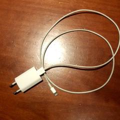Adaptador, como reportado por Grand Hotel Amrath Kurhaus utilizando o iLost