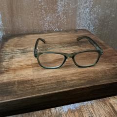 Gafas Licht groene doorzichtige bril, ha sido reportado por W1 - DreamVille con iLost