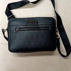 Tasje Zwart, zoals gemeld door Qbuzz GD Groningen Peizerweg met iLost