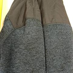 Chaqueta, ha sido reportado por IKEA Toulon con iLost
