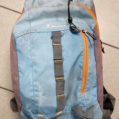 Backpack - blauw, as reported by Centraal magazijn using iLost