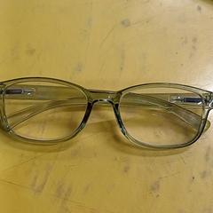 眼鏡 Adulte de vue en plastique がiLostで IKEA Lille によって報告されました